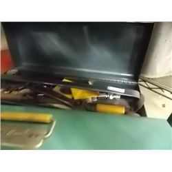 METAL TOOL BOX AND CONTENTS