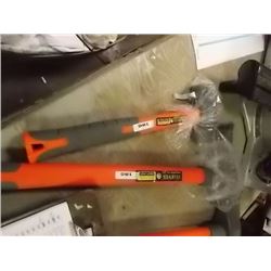 NEW SLEDGE HAMMER - 4LB