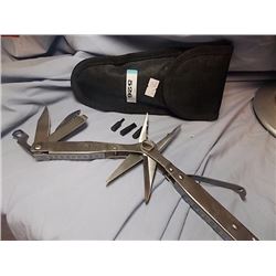 NEW MULTI TOOL WITH CASE