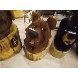 UNIQUE CHAINSAW CARVING - BEAR IN STUMP