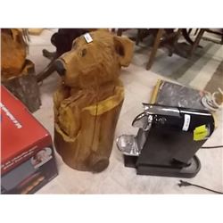 UNIQUE CHAINSAW CARVING - BEAR IN STUMP