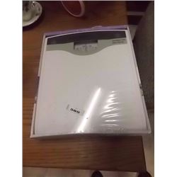 BATHROOM SCALE
