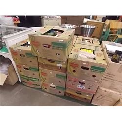 LARGE BANANA BOX OF ASSORTED FOOD