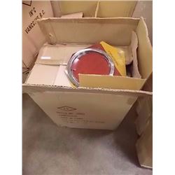 CASE OF NEW MERCHANDISE  - 200 NEW COMBS