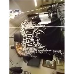 T-SHIRT -  AFFLICTION - GOLD CHINESE SYMBOLS DOWN SIDE OF SHIRT - XXL