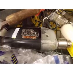 B & D 3/8 DRILL