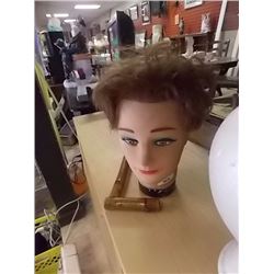 MANNUQUIN HEAD - PLASTIC WITH HAIR