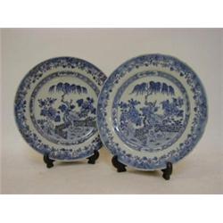 A PAIR OF CHINESE EXPORT DINNER PLATES, underglaze blue willow tree design, diameter 24cm, (2)  2...