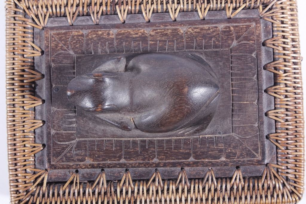 Eskimo Inuit Frog Totem Pine Needle Woven Box