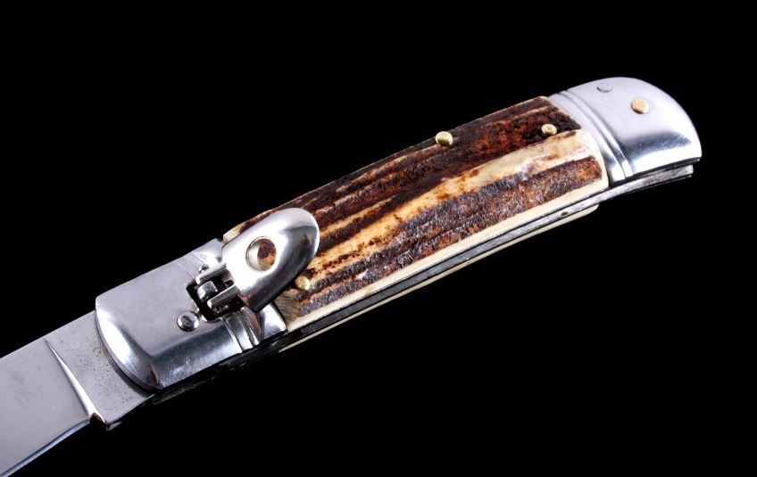 Rostfrei Stag Horn Switchblade Knife