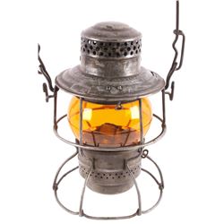 Northern Pacific Railway N.P.RY. Railroad Lantern