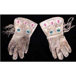 Sioux Beaded Gauntlet Early 1900's