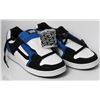 Image 1 : #23-VANS MARAUDER BLACK AND BLUE SHOES