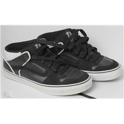 #29-VANS TNT BLACK MID TOP SHOES