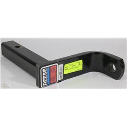 REESE TRAILER HITCH 5000LB