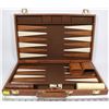 Image 1 : VINTAGE BACKGAMMON TRAVEL GAME SET W/PADDED