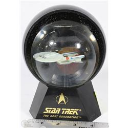 1993 PARAMOUNT PICS. STAR TREK THE NEXT GENERATION