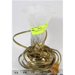VINTAGE BRASS ART GLASS LAMP