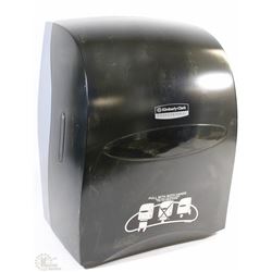 KIMBERLEY CLARK PROFESSIONAL PAPER TOWEL