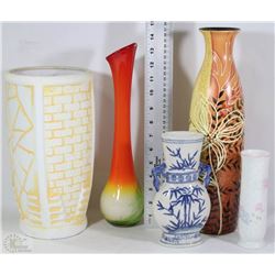 BOX OF ART GLASS AND CERAMIC VASES