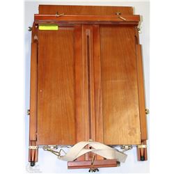 FOLD AWAY WOOD ARTIST STUDIO