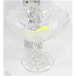 CRYSTAL PEDESTAL BOWL (7"X6")