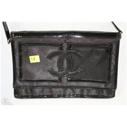 REPLICA CHANEL BLACK PURSE