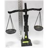 Image 1 : LARGE VINTAGE CARVED WOOD BALANCE SCALE (18"X16"