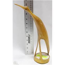VINTAGE CARVED BULL HORN BIRD SCULPTURE (13"H)