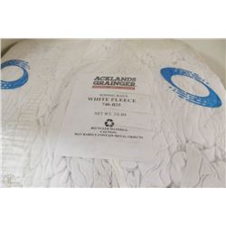 25LBS ACKLANDS WIPING RAGS, WHITE FLEECE