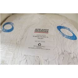 25LBS ACKLANDS WIPING RAGS, WHITE FLEECE