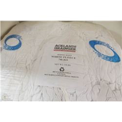 25LBS ACKLANDS WIPING RAGS, WHITE FLEECE
