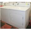 Image 1 : WHIRLPOOL ULTIMATE CARE II WASHER/DRYER SET