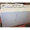 Image 1 : WHIRLPOOL WASHER/DRYER SET DRYER HASPUSHSTART