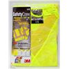 Image 1 : LOT OF 2 SCOTCHLITE HIGH VISIBILITY VEST SIZE: LRG