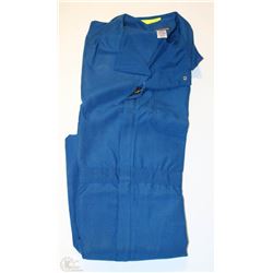 PAIR OF BULWARK FR COVERALLS NON LINED