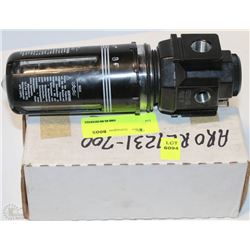 1/2" LINE REGULATOR AND WATER BOWL