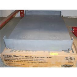 RUBBERMAID MIDDLE SHELF FOR  FLAT SHELF UTILITY