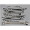Image 1 : BOX OF ASSORTED WESTWARD REGULAR COMBO WRENCHES &