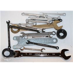 BOX OF ASSORTED WESTWARD WRENCHES