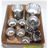 Image 1 : BOX OF ASST WESTWARD 12PT 1/2 DRIVE SOCKETS