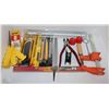 Image 1 : BOX OF ASSORTED SAFETY KNIVES, F-CLAMPS AND BOX