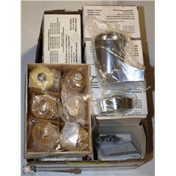 BOX W/ ONE SANICELL AUTOMATIC CLEANING DISPENSER