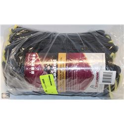 12 PAIRS OF SUPERIOR DEXTERITY NITRILE