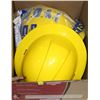 Image 1 : LOT OF 3 NORTH YELLOW RIGGER HARD HATS