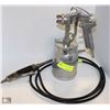 Image 1 : LARGE SPRAY GUN AND AIR LINE
