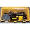 Image 1 : YELLOW TOOLBOX WITH 2 TON JACK AND ORBITAL SANDER