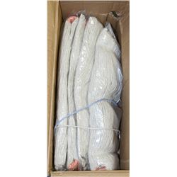 BOX WITH 4 NEW MOPHEADS