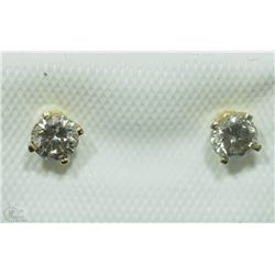 #14-14KT WHITE GOLD DIAMOND EARRINGS