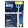 Image 1 : ORAL B WHITE 7000 RECHARGEABLE TOOTHBRUSH